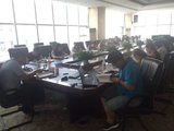 认真听课的学员们